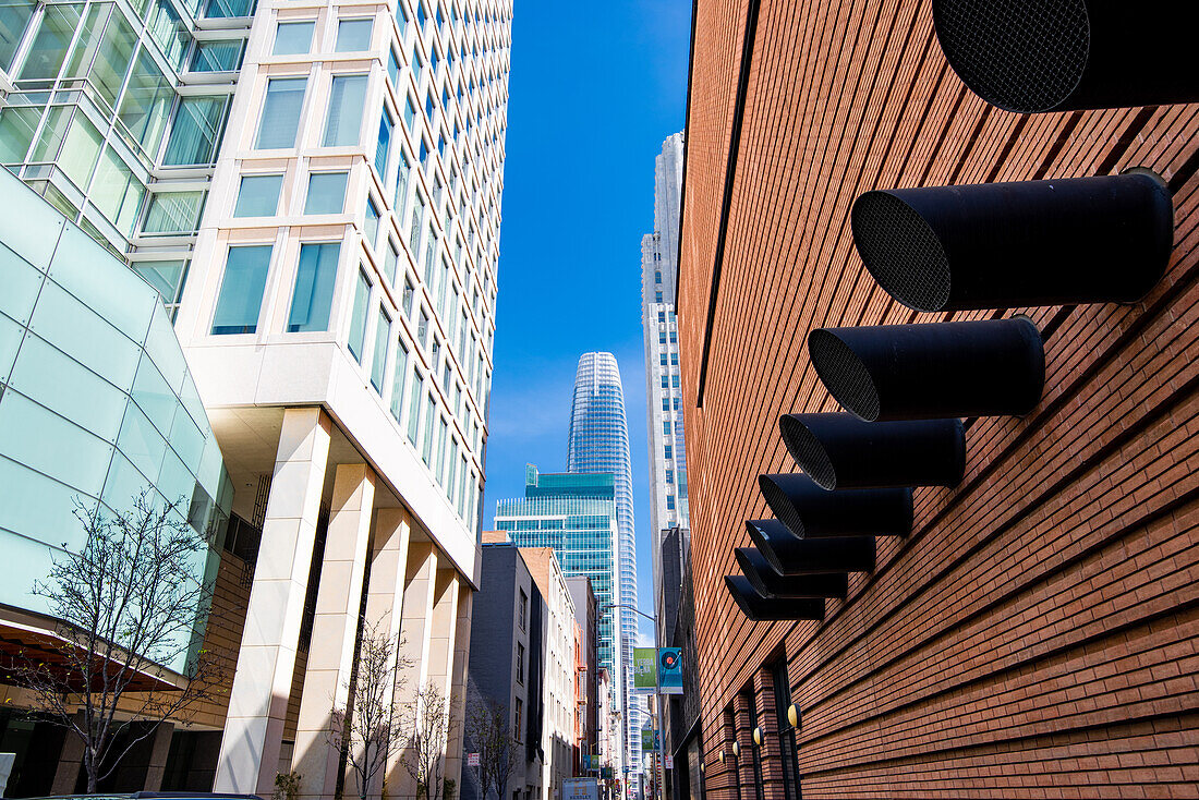 Wide angle street scene in downtown San Francsico.