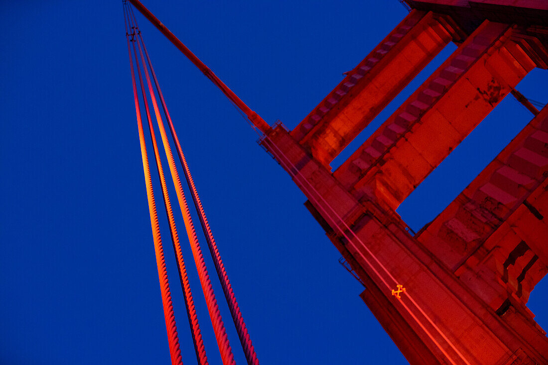 The iconic Golden Gate brudge in San Francisco.