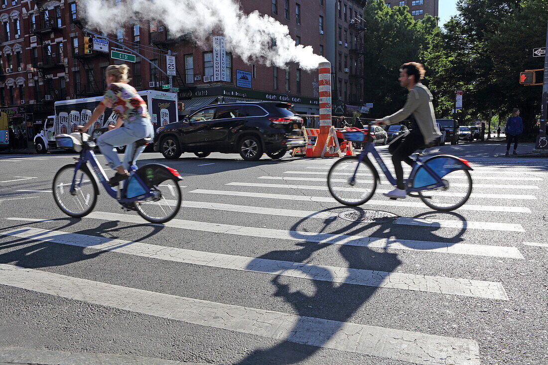 Steam Duct on 1st Avenue, Lower East Side, Manhattan, New York, New York, USA