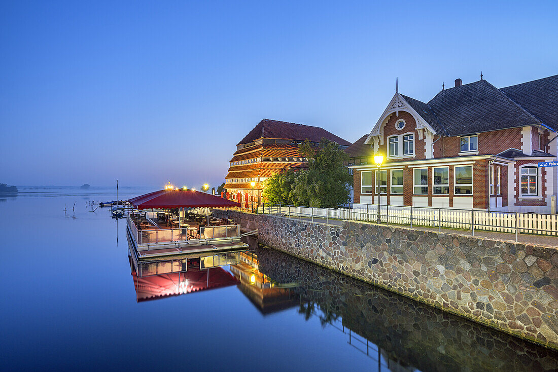 Pagoda store at the harbour, Neustadt in Holstein, Schleswig-Holstein, Germany