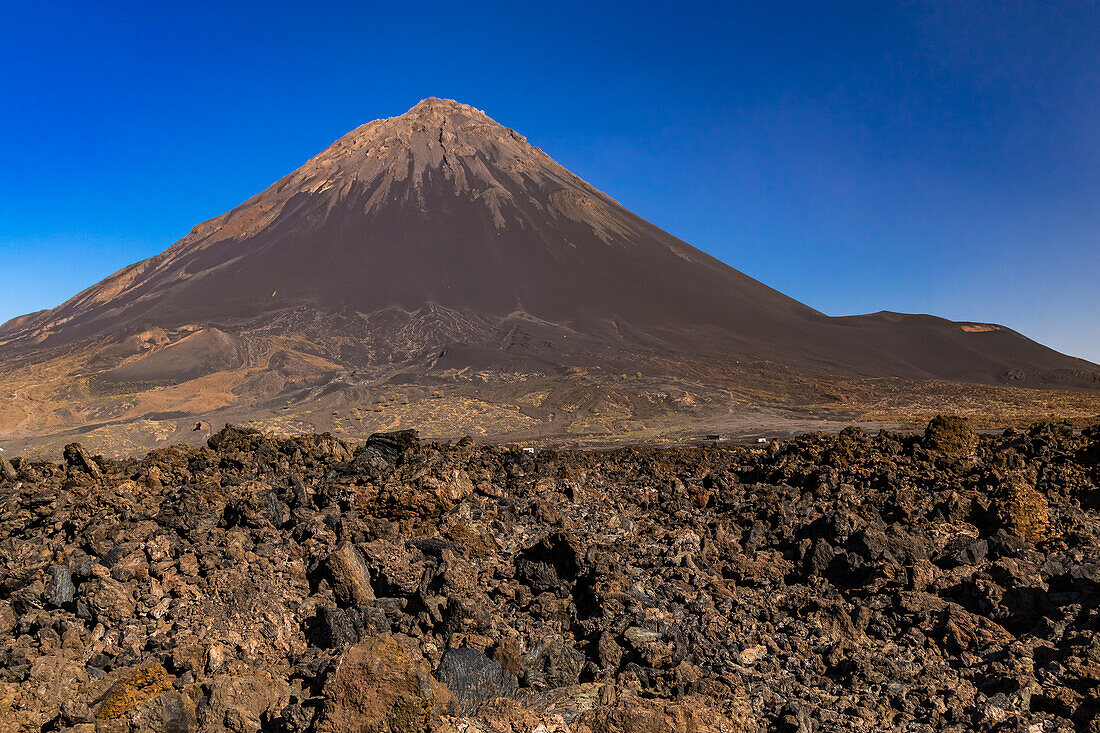 Der Vulkan Pico do Fogo ist der höchste Berg von Cabo Verde im Atlantik, Kap Verde, Afrika