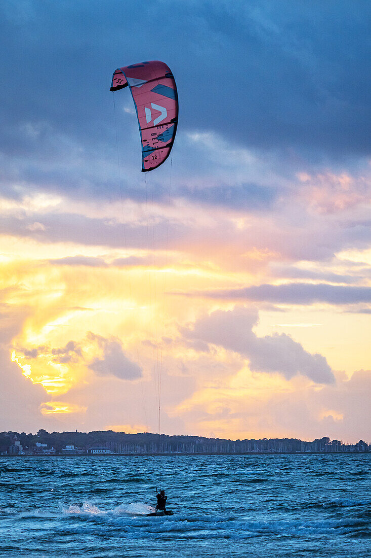 Kiters in the evening light at Grossenbroder West Beach, Baltic Sea, Ostholstein, Schleswig-Holstein, Germany