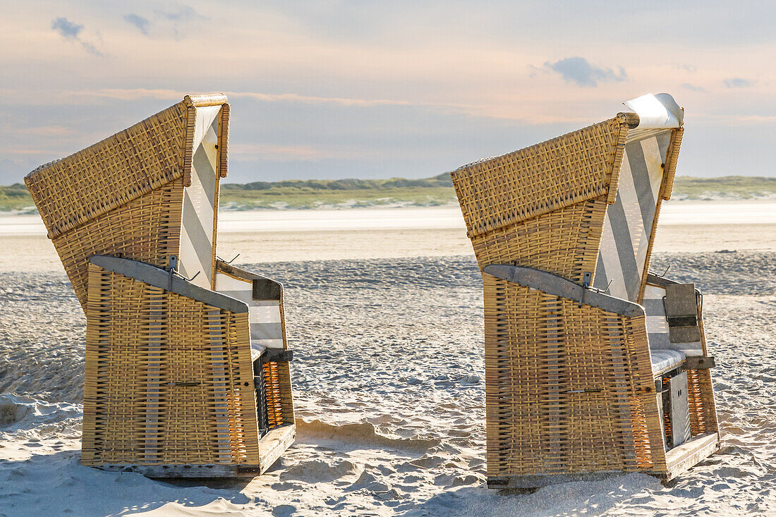 Beach chairs in Sankt-Peter-Ording, North Sea, North Friesland, Schleswig-Holstein