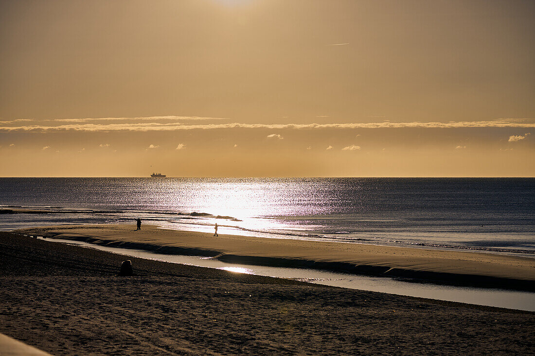 Just before sunset in November at Sylter Wetstrand, Sylt, Schleswig-Holstein, Germany