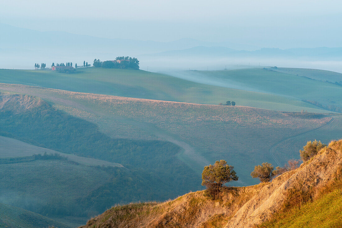 Landscape at sunrise around Volterra, Province of Pisa, Tuscany, Italy, Europe