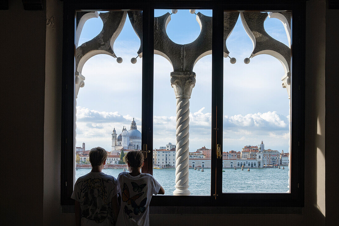 Blick auf Venedig von der Casa dei Tre Oci in Giudecca, Venedig, Venezien, Italien, Europa