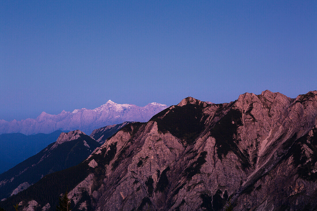 Blick vom Breitenberg zur Zugspitze, bei Pfronten, Allgäu, Bayern, Deutschland