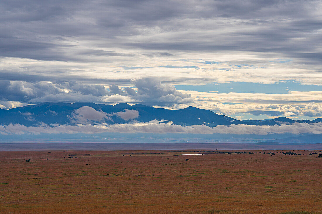 USA, New Mexico, Taos Plateau, Dramatic landscape with?Taos?Plateau volcanic field