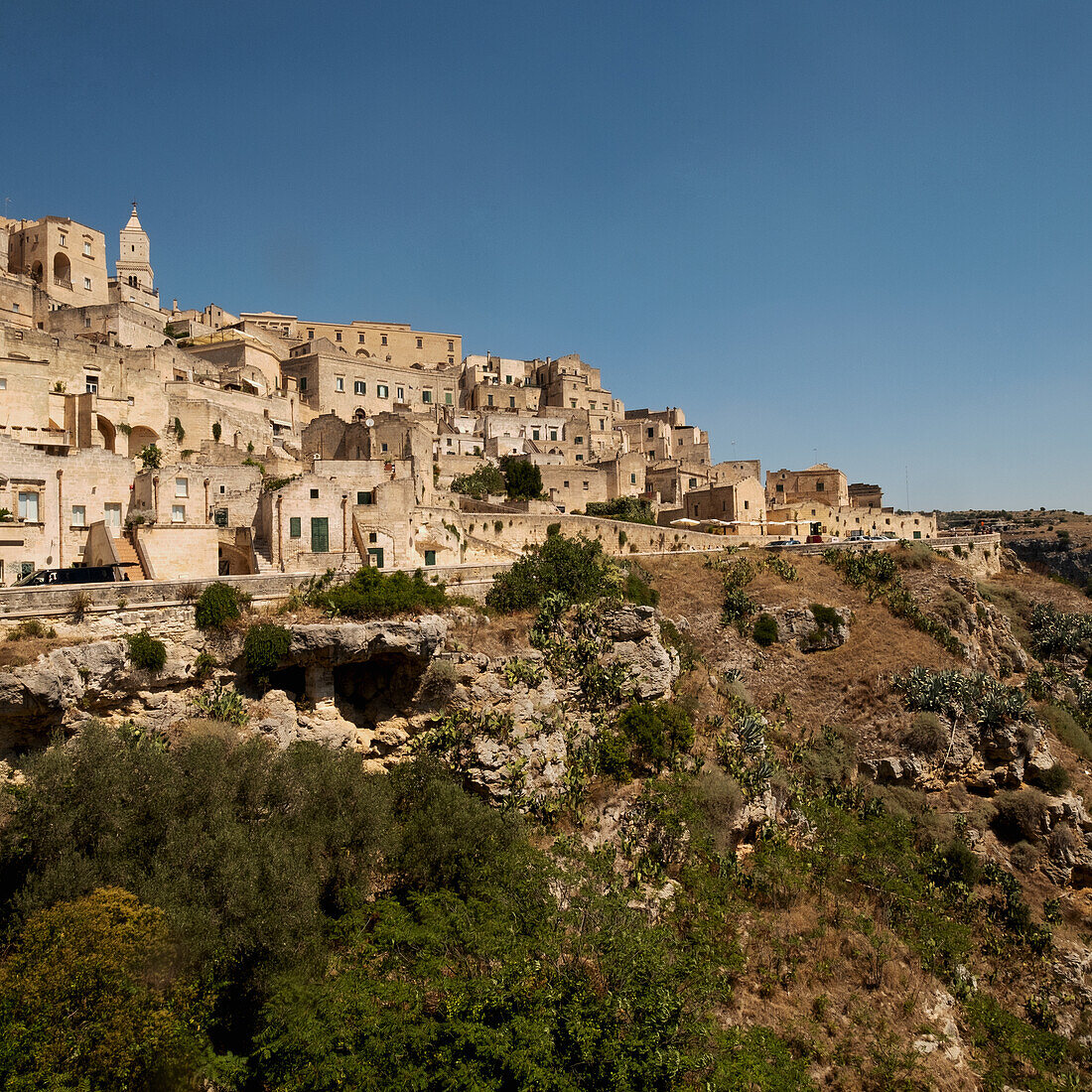 Italien, Basilicata, Matera, Blick auf die mittelalterliche Stadt