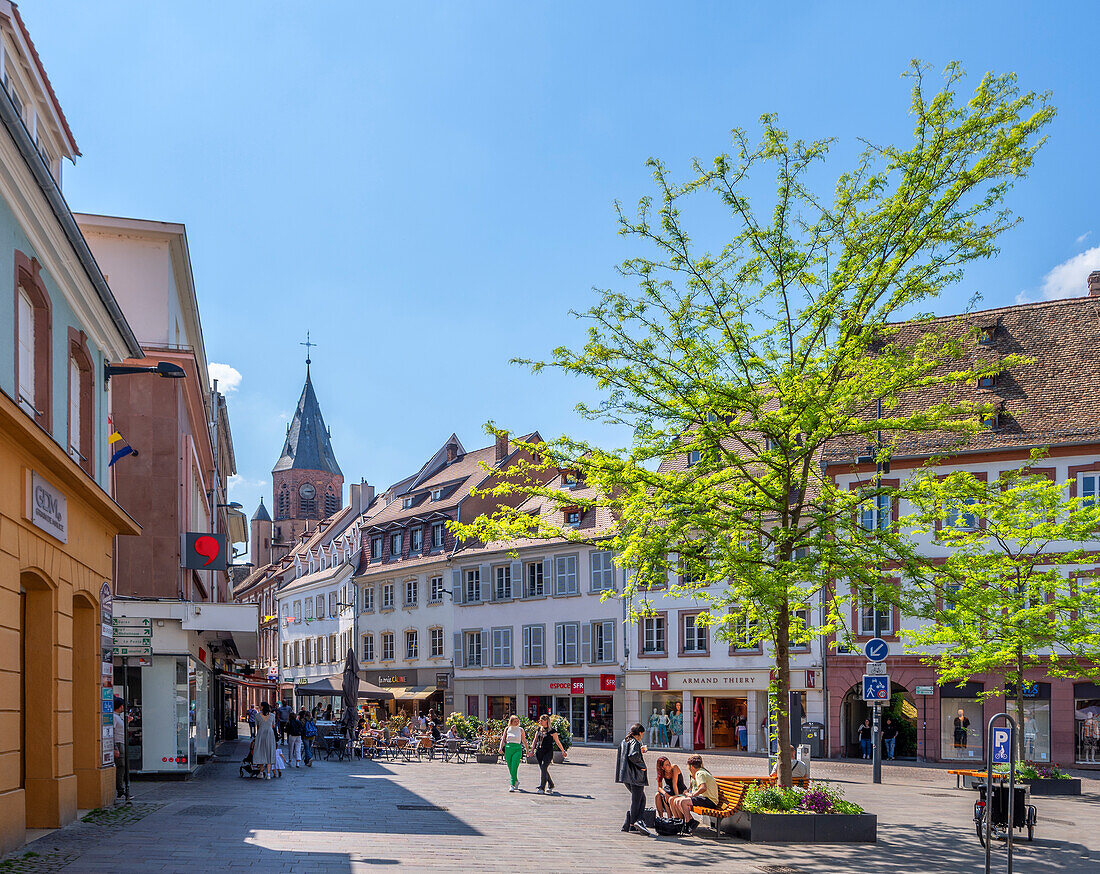 Fussgängerzone von Hagenau (Haguenau), Bas-Rhin, Elsass, Grand Est, Frankreich