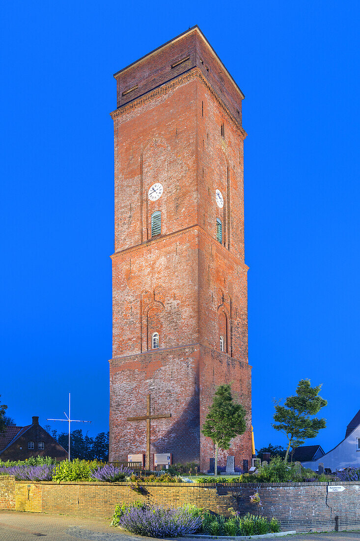Alter Leuchtturm bei Dämmerung, Insel Borkum, Niedersachsen, Deutschland