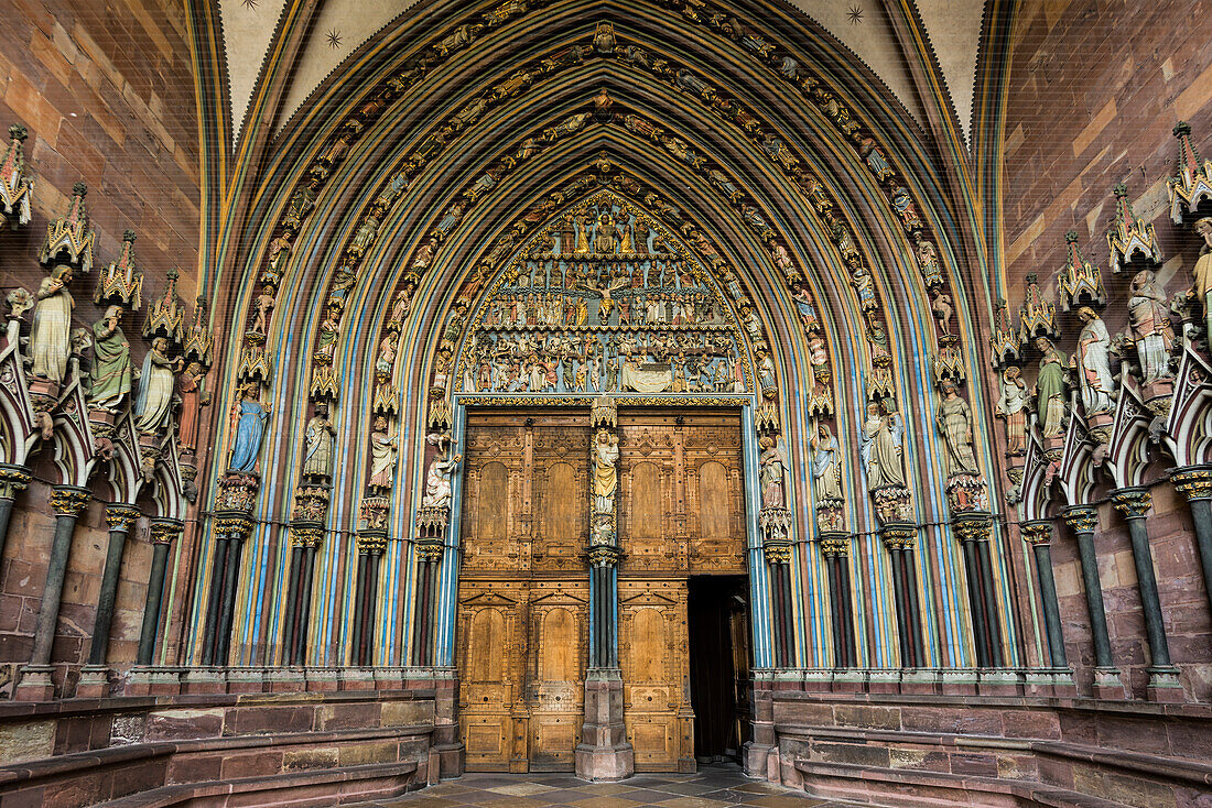 Freiburger Münster, Freiburg im Breisgau, Schwarzwald, Baden-Württemberg, Deutschland