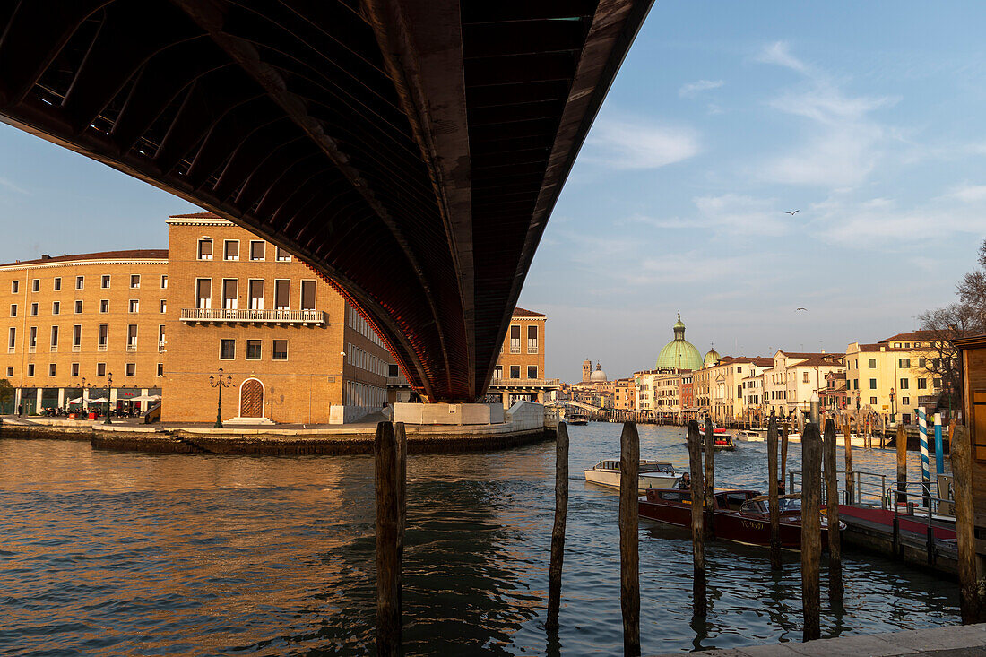 Calatrava-Brücke. Venedig, Venetien, Italien