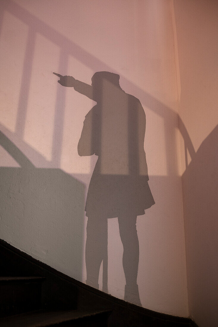 Silhouette einer Frau, Museum von Schloss Runkelstein, Bozen, Trentino, Südtirol, Italien, Alpen, Europa