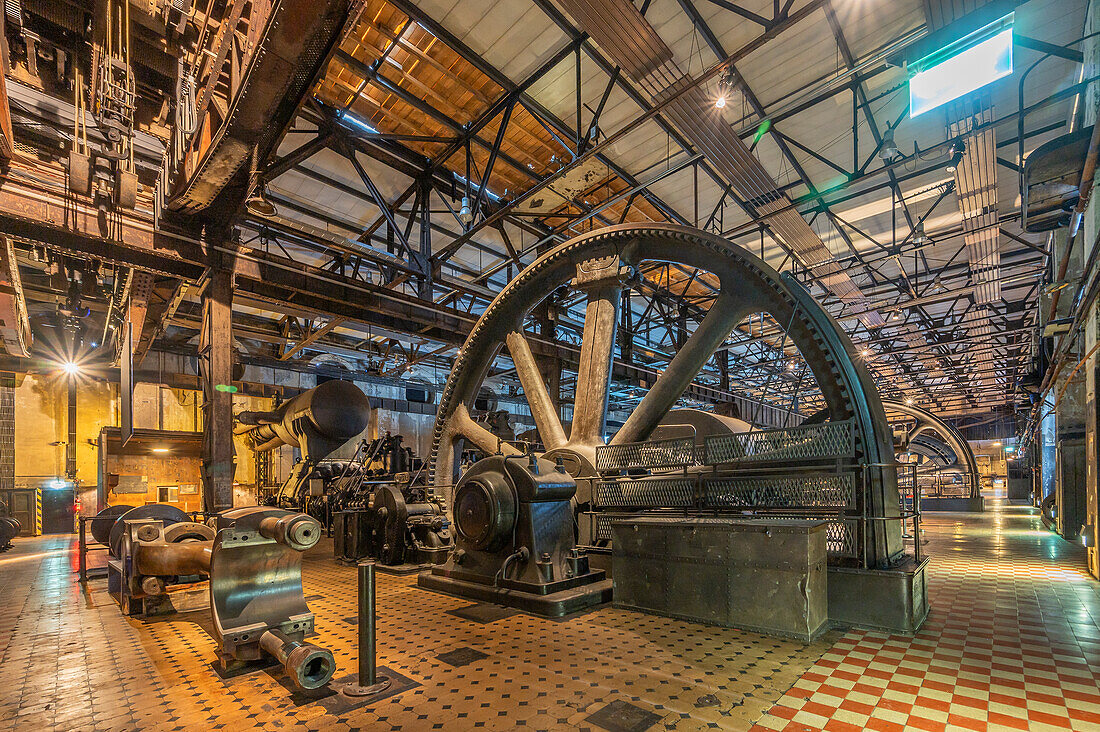 Gebläsehalle der Völklinger Hütte, UNESCO Weltkulturerbe, Völklingen, Saartal, Saarland, Deutschland