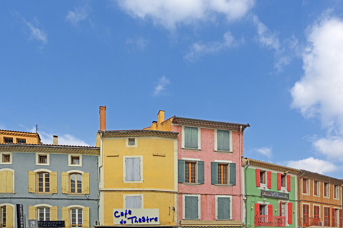 Bunte Häuserzeile, Altstadt, Orange, Vaucluse, Provence-Alpes-Côte d'Azur, Frankreich