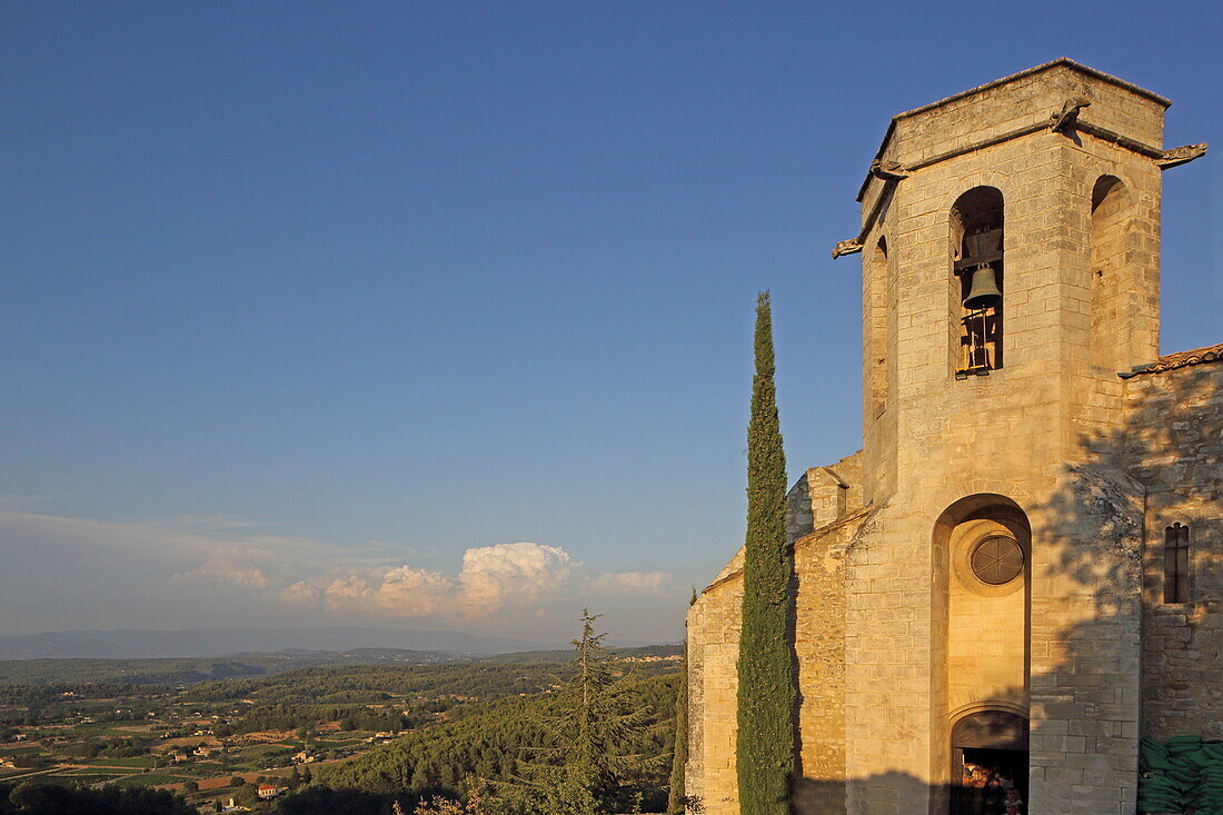Eglise Notre-Dame-Dalidon in der Burg von Oppède-le-Vieux, Vaucluse, Provence-Alpes-Côte d'Azur, Frankreich