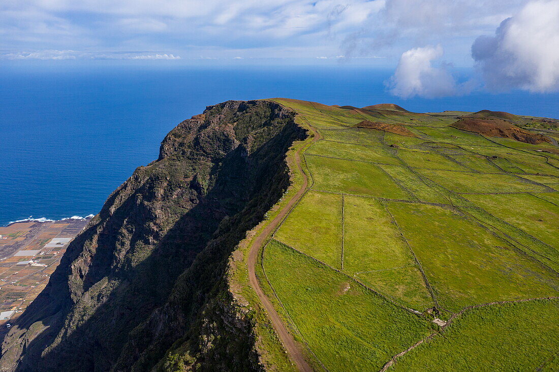 Luftaufnahme, Felder am Berghang, Mirador de Jinama, El Hierro, Kanarische Inseln, Spanien, Europa
