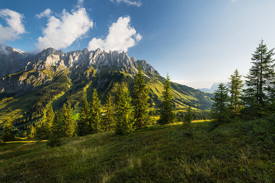 View of the Mandlwand from the Hochkeil, Hochkönig, Salzburg, Austria