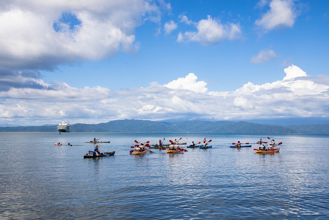 Sea kayak excursion for passengers of expedition cruise ship World Voyager (nicko cruises), Puerto Jiménez, Puntarenas, Costa Rica, Central America