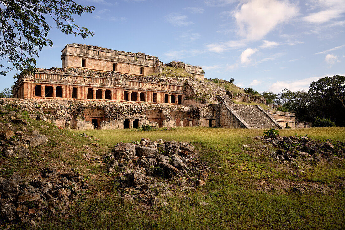 The Great Palace (El Palacio) of the ruined Mayan city of Sayil, Ruta Puuc, Mexico, North America, Latin America