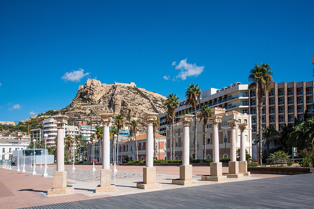 Alicante, forecourt, with Roman columns in front of the Santa Barbara Castle at the port, Costa Blanca, Spain