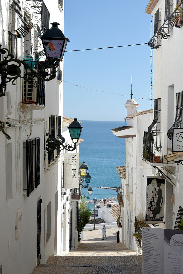 Altea, view from the Kirchberg, through the old town streets to the sea, Costa Blanca, Spain