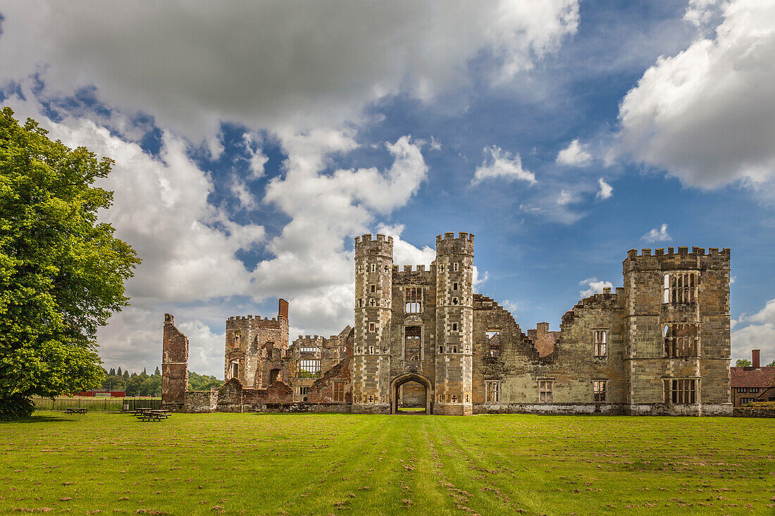 Schloss Cowdray Castle in Midhurst, West Sussex, England