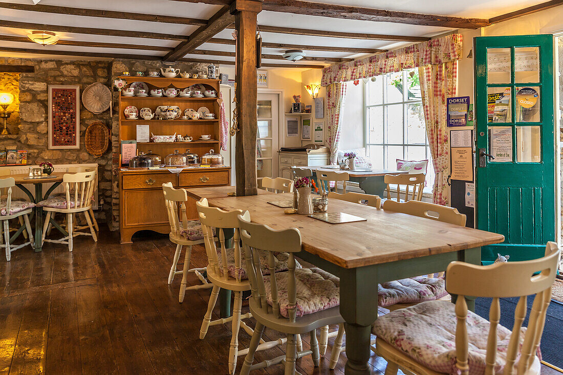 Traditionelles Cafe in Abbotsbury, Dorset, England