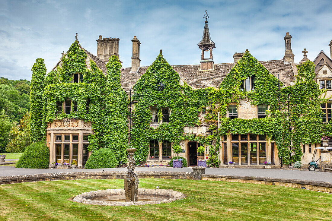 Schloss 'Castle Combe Manor House', Wiltshire, England