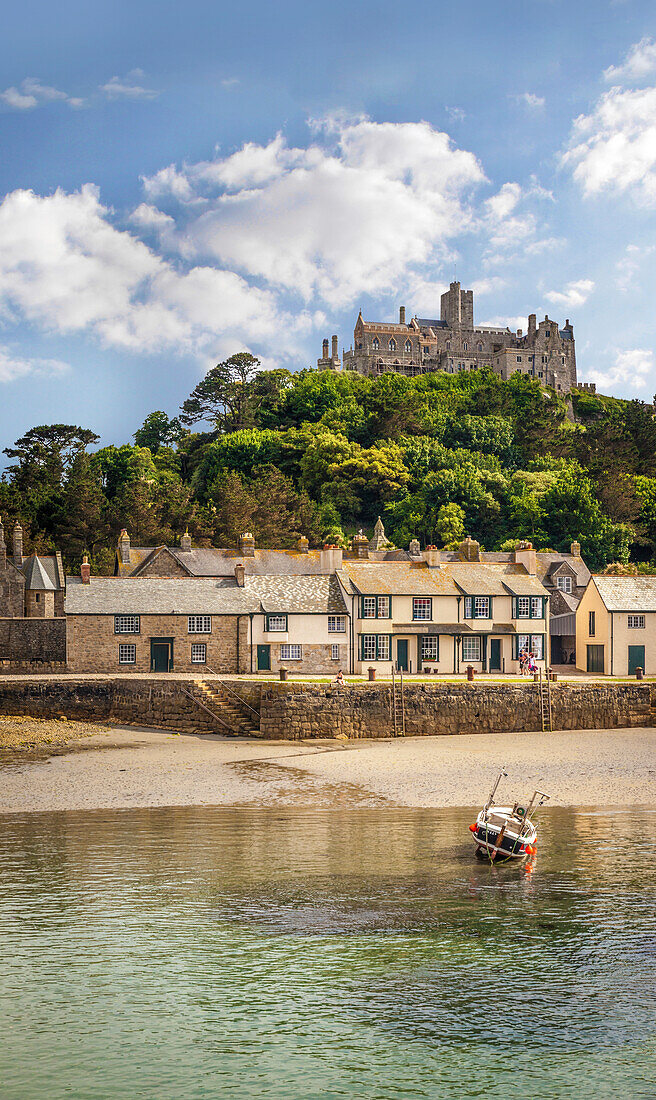 Hafen von St. Michael`s Mount, Marazion, Cornwall, England