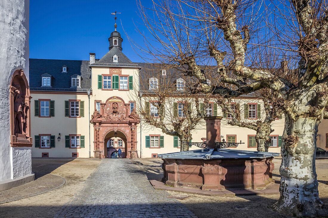 Innenhof vom Schloss von Bad Homburg vor der Höhe, Taunus, Hessen, Deutschland