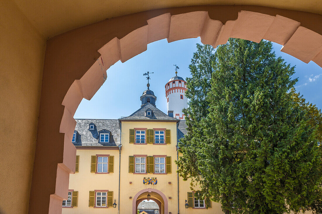 Innenhof von Schloss von Bad Homburg vor der Höhe, Taunus, Hessen, Deutschland