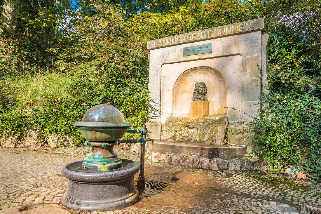 Landgrave fountain in the spa gardens of Bad Homburg vor der Höhe, Taunus, Hesse, Germany