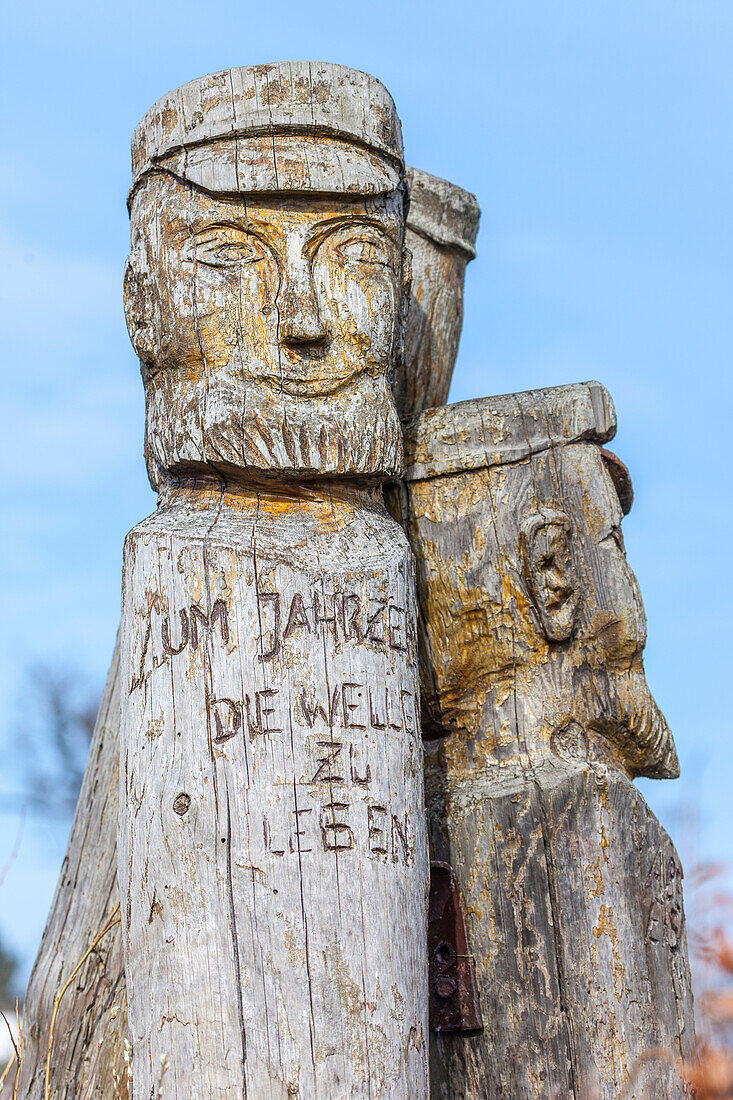 Carved figures of fishermen in Zingst, Mecklenburg-West Pomerania, North Germany, Germany