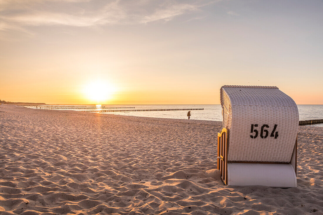 Evening mood with a beach chair on the beach of Zingst, Mecklenburg-Western Pomerania, Baltic Sea, Northern Germany, Germany