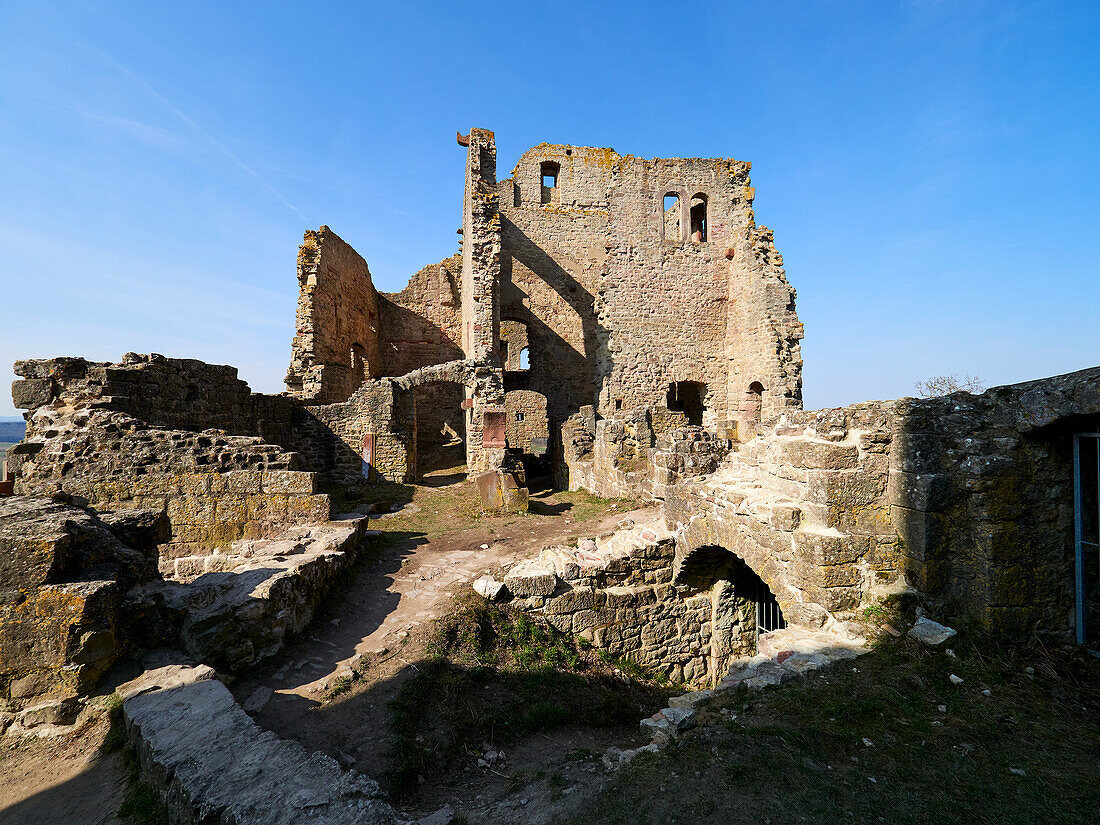 Burgruine Homburg und Naturschutzgebiet Ruine Homburg,Unterfranken, Franken, Bayern, Deutschland