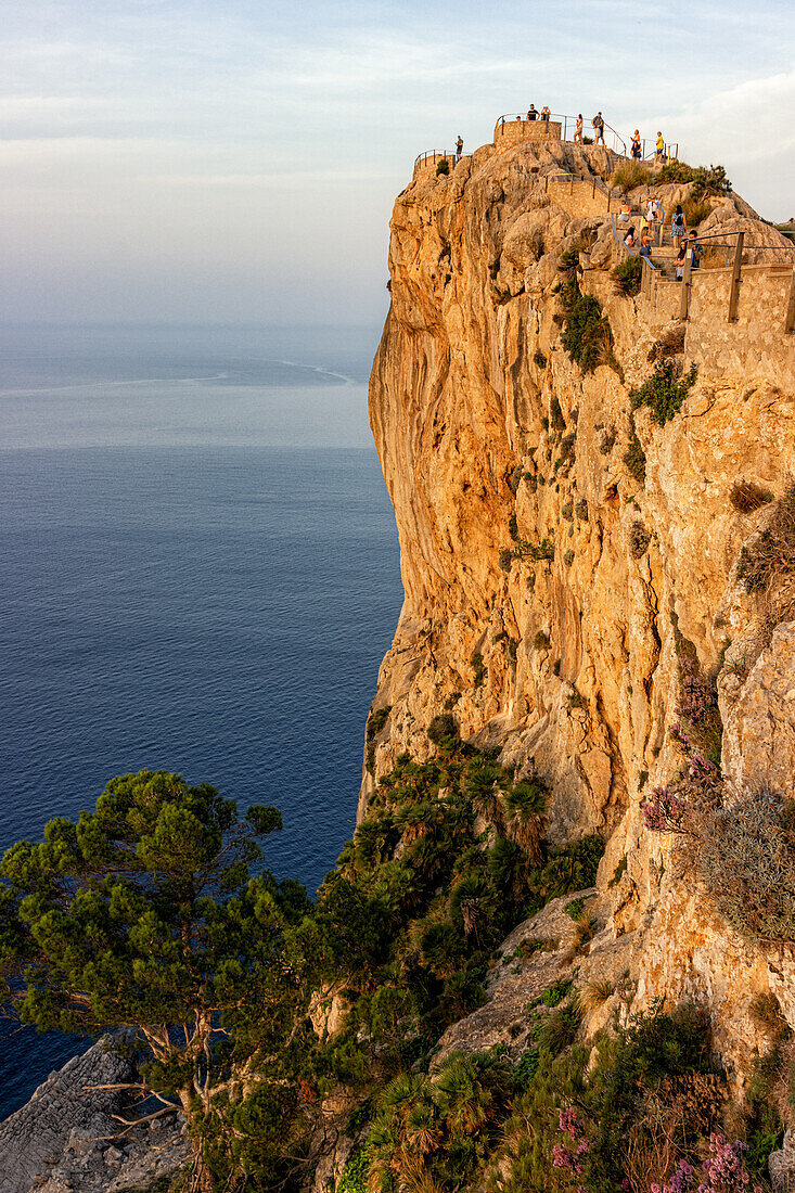 Sonnenuntergang am Mirador de Es Colomer, Cap Formentor, Nordküste, Mallorca, Spanien