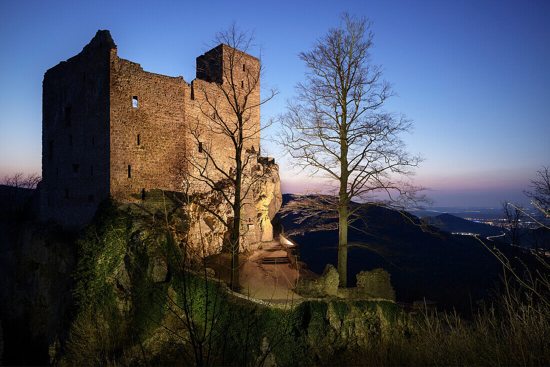 illuminated Reussenstein castle ruins, Neidlingen, Esslingen district, Swabian Jura, Baden-Württemberg, Germany, Europe