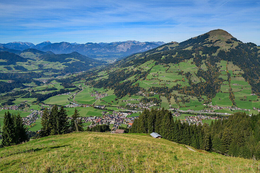 Hohe Salve und Brixental, von der Alpenrosenhütte, Kitzbüheler Alpen, Tirol, Österreich