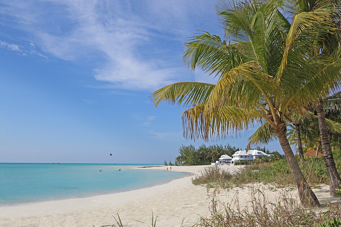 Am Strand von Brigantine Beach, Treasure Cay, Great Abaco, Abaco Islands, Bahamas