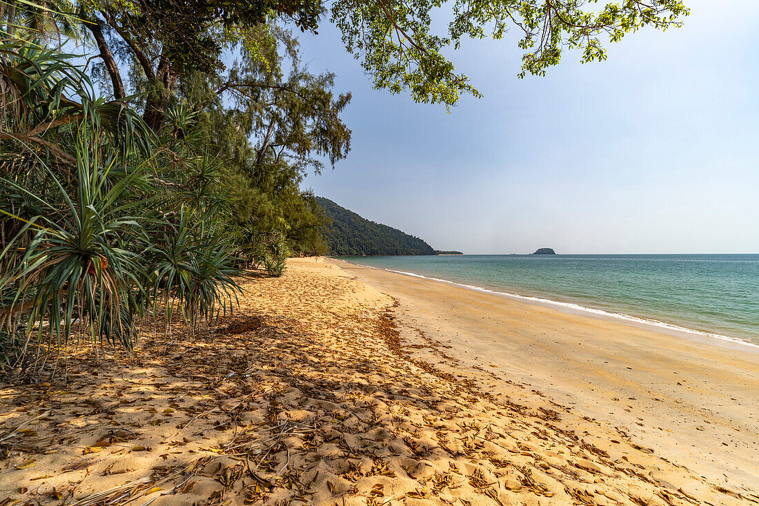 Tung Yaka Beach on the island of Koh Libong in the Andaman Sea, Thailand, Asia