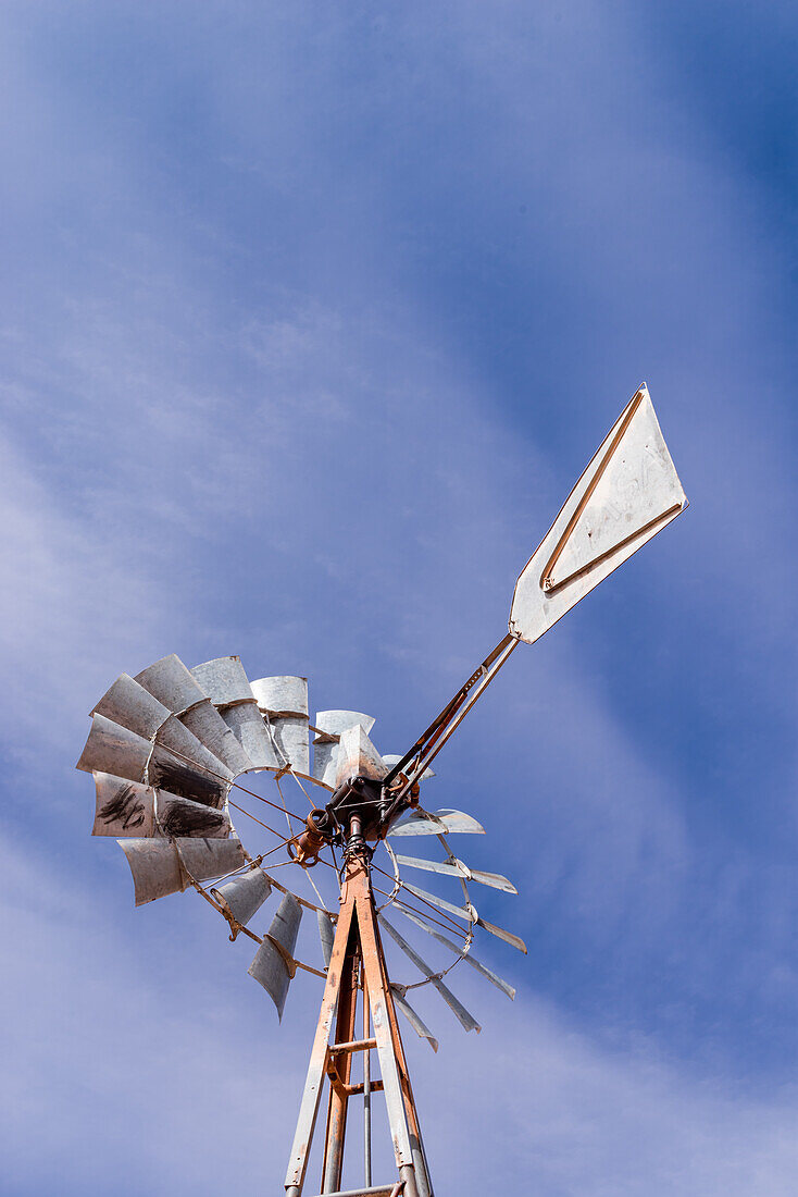 Americana wind mill in the Arizona desert.