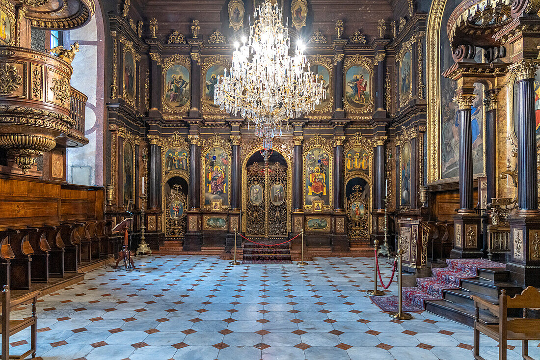 Innenraum der Griechenkirche zur Heiligen Dreifaltigkeit in Wien, Österreich, Europa  