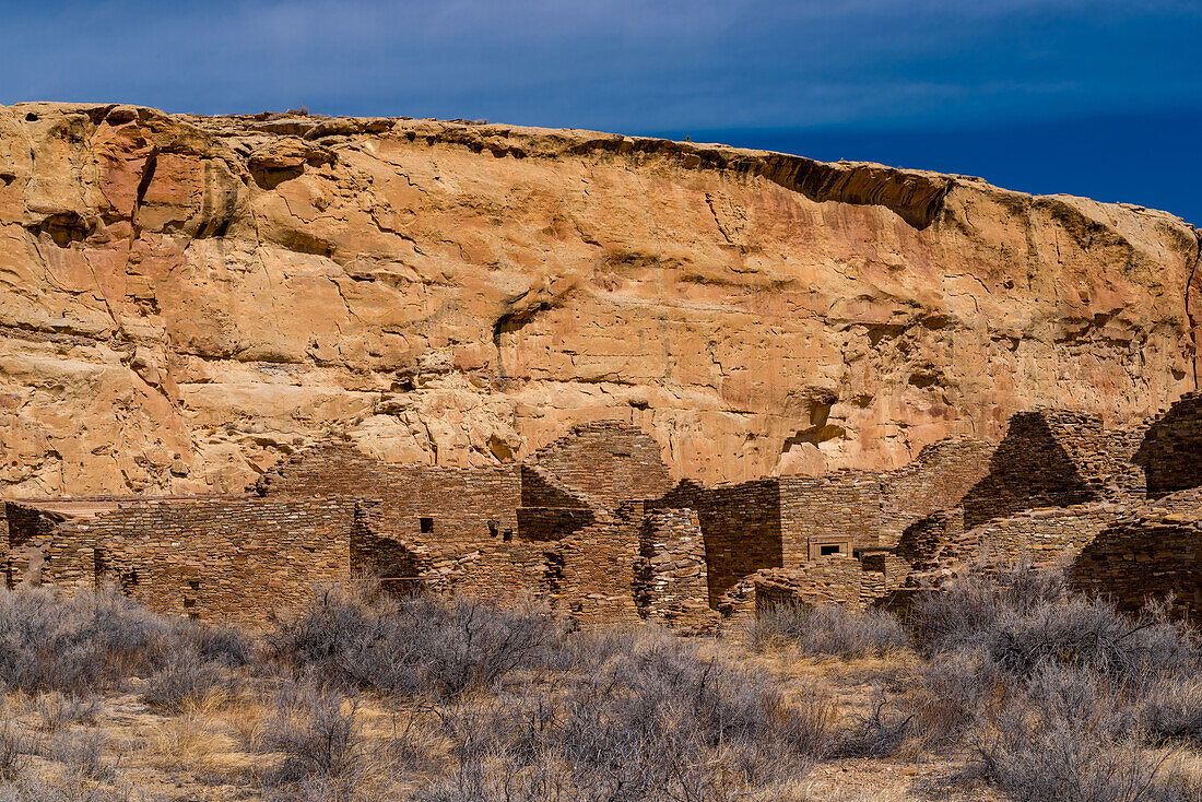 Chetro Ketl, großes Pueblo-Haus und eine archäologische Stätte im Chaco Culture National Historical Park, New Mexico, USA.