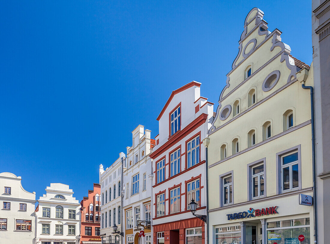 Historische Handelshäuser in der Altstadt von Wismar, Mecklenburg-Vorpommern, Ostsee, Norddeutschland, Deutschland