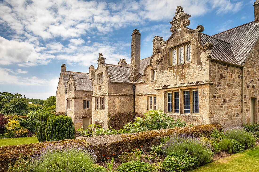 Trerice House bei Newquay, Cornwall, England