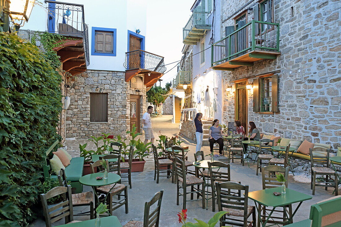 Bergort Chora im Inneren der Insel Alonissos, Nördliche Sporaden, Griechenland