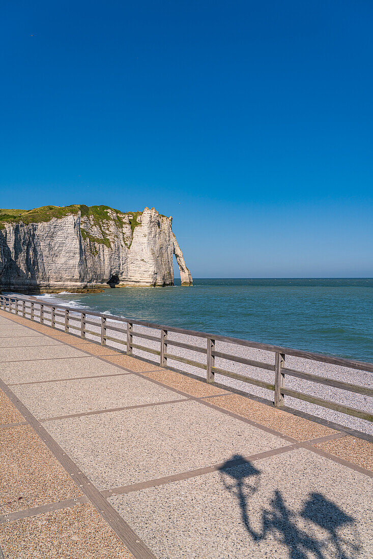 Etretat waterfront and the Arched Rock