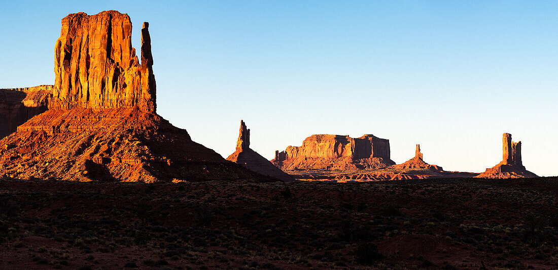 Panoramic 'East Mitten Butte', Monument Valley, Arizona, USA